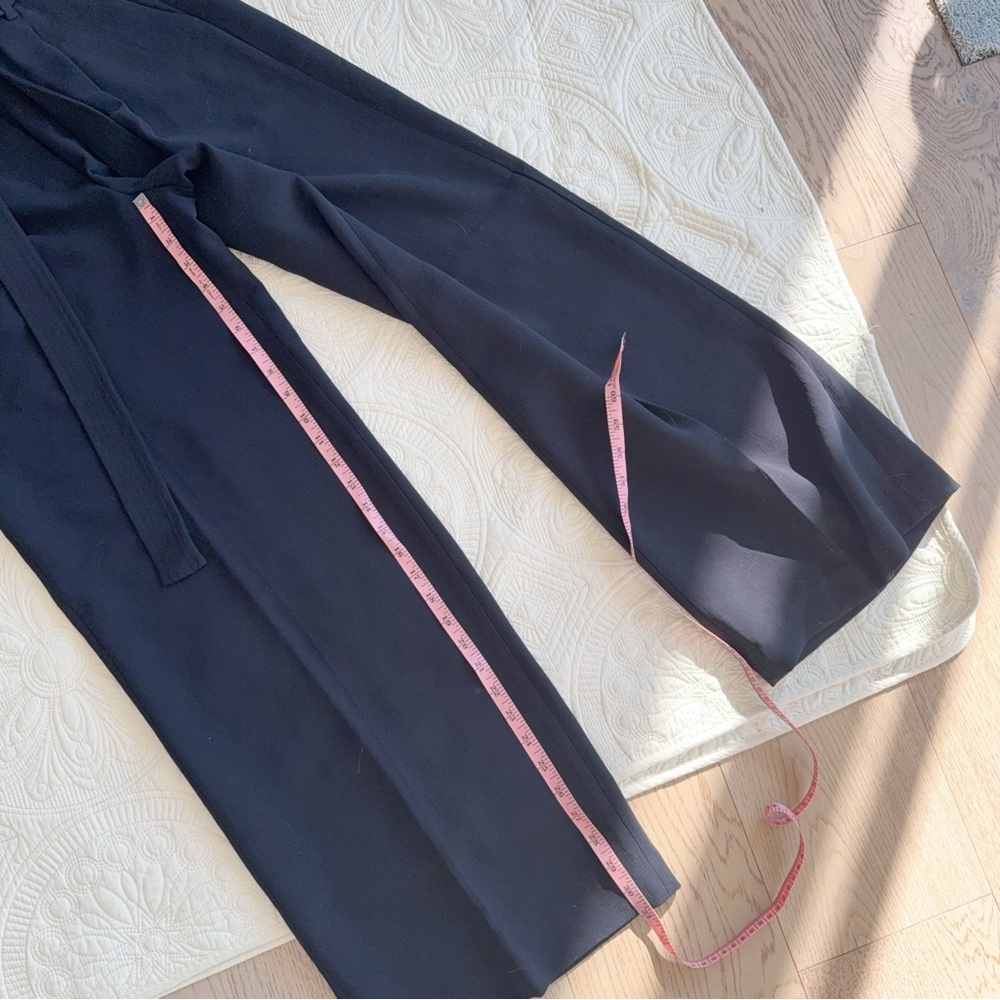 NWT 125127 Aritzia shimmy pants black 4 Wilfred - Picture 4 of 5